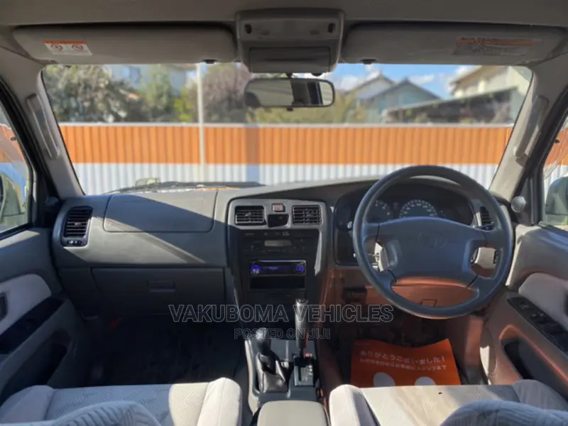 Toyota Hilux Surf 2001 Green