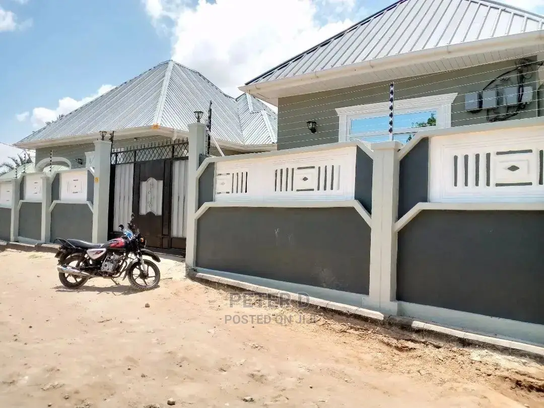 1bdrm Apartment in Kimara for rent