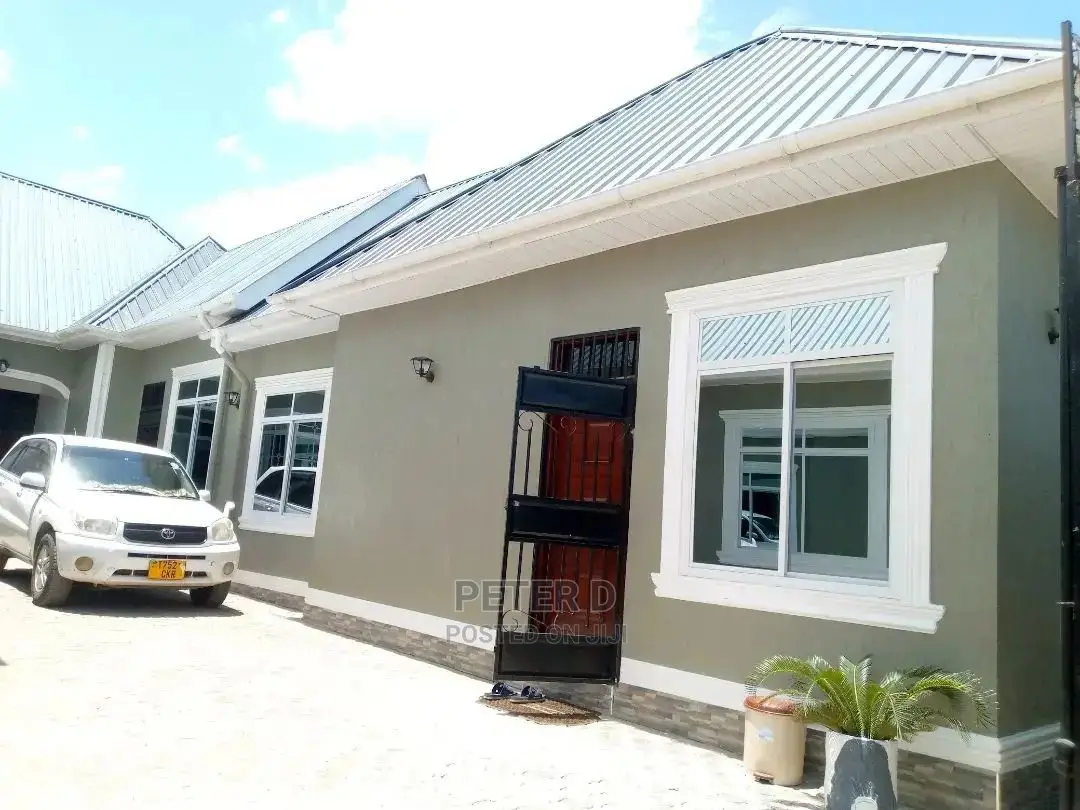 1bdrm Apartment in Kimara for rent