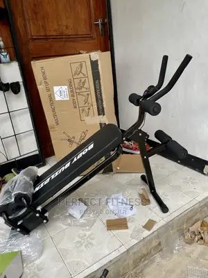 Multifunctional Sit-Up Bench