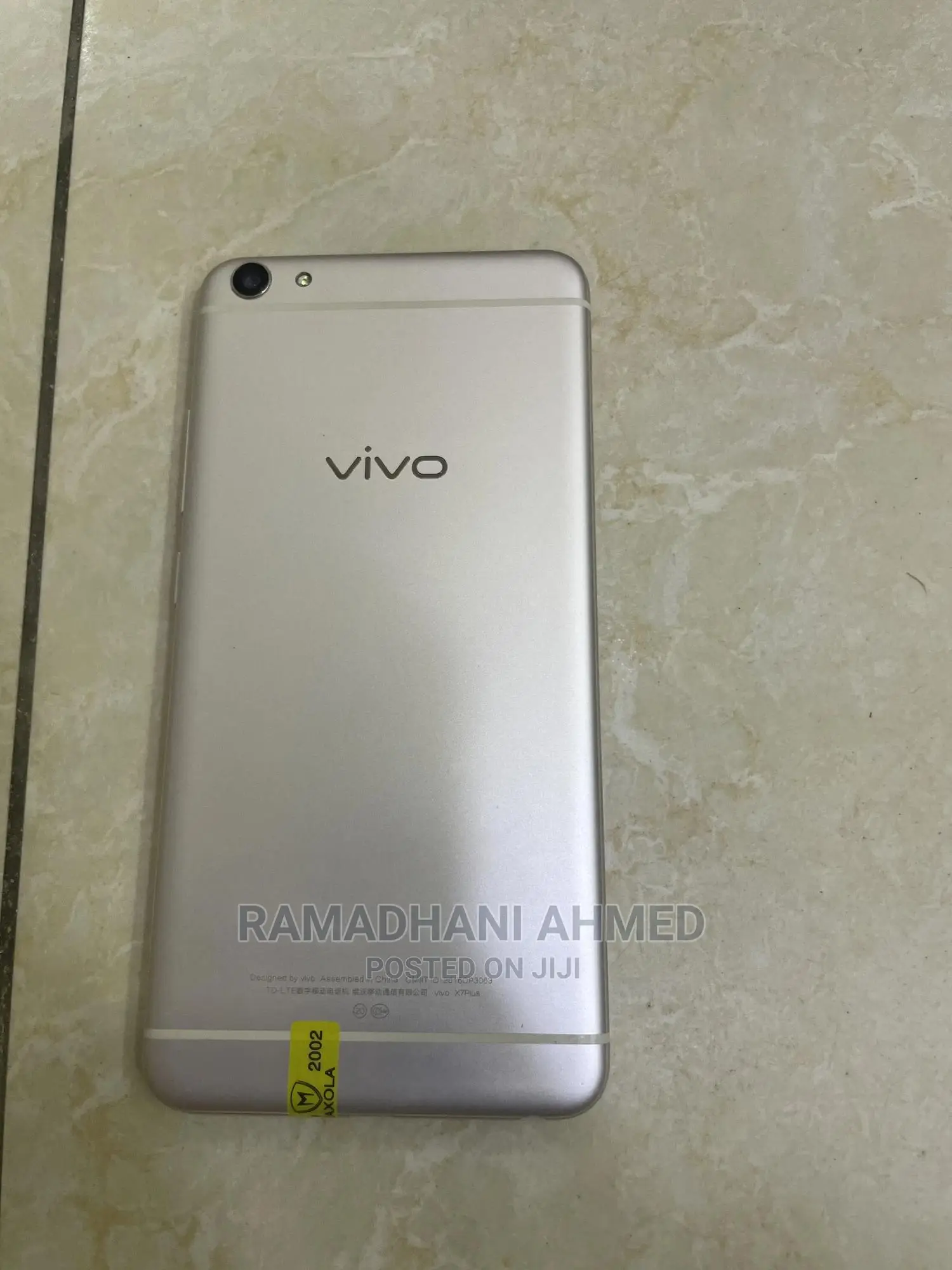 Vivo X7 Plus 64 GB Gold