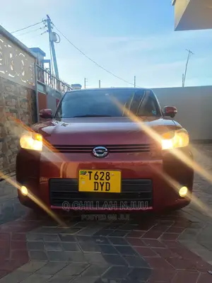 Toyota Corolla Rumion 2008 Red