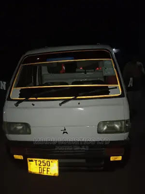 Suzuki Carry 4wd Inauzwa