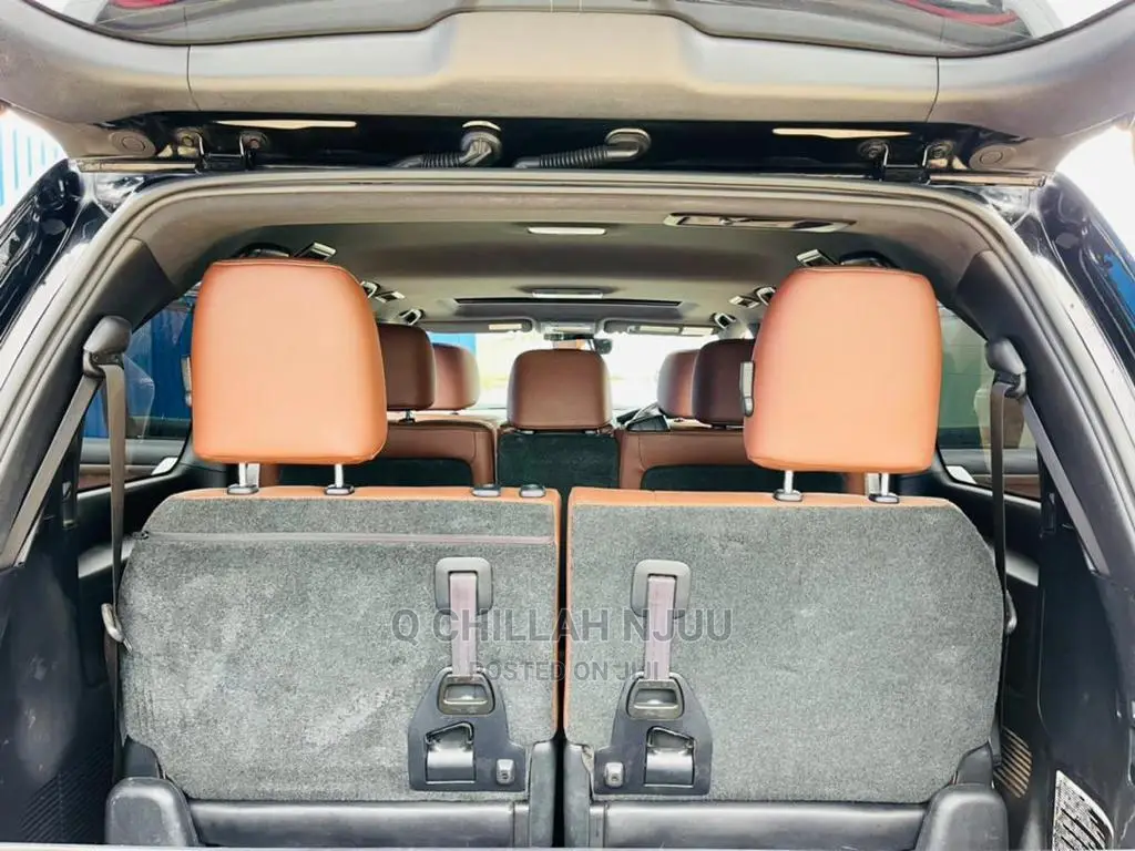 Toyota Land Cruiser 2016 Black