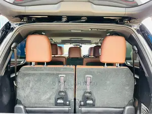 Toyota Land Cruiser 2016 Black
