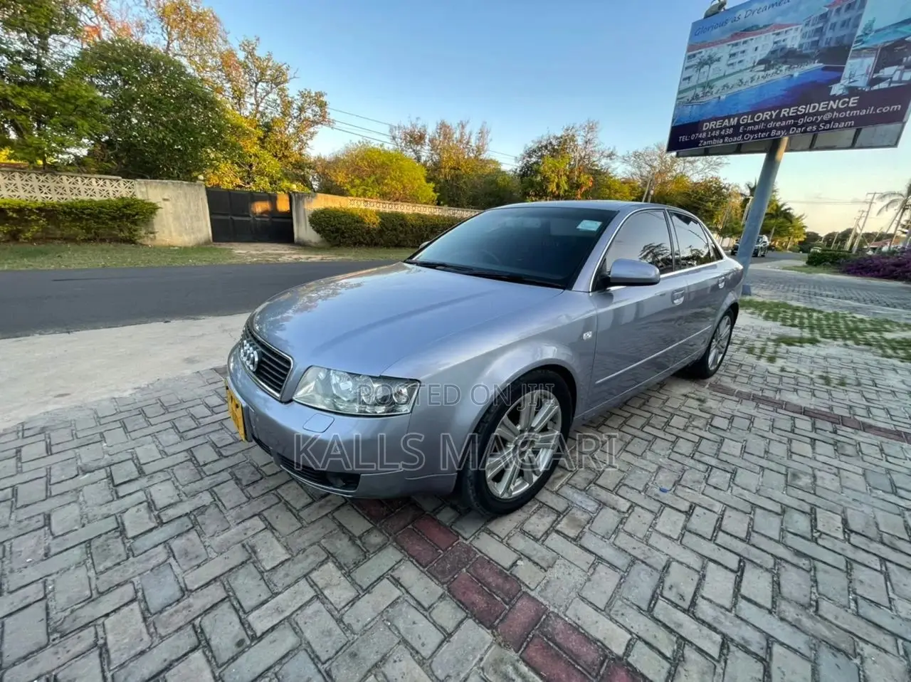 Audi A4 2004 Gray