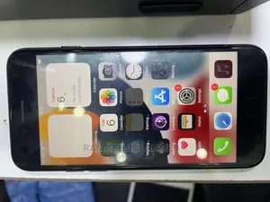 Apple iPhone 7 32 GB Black