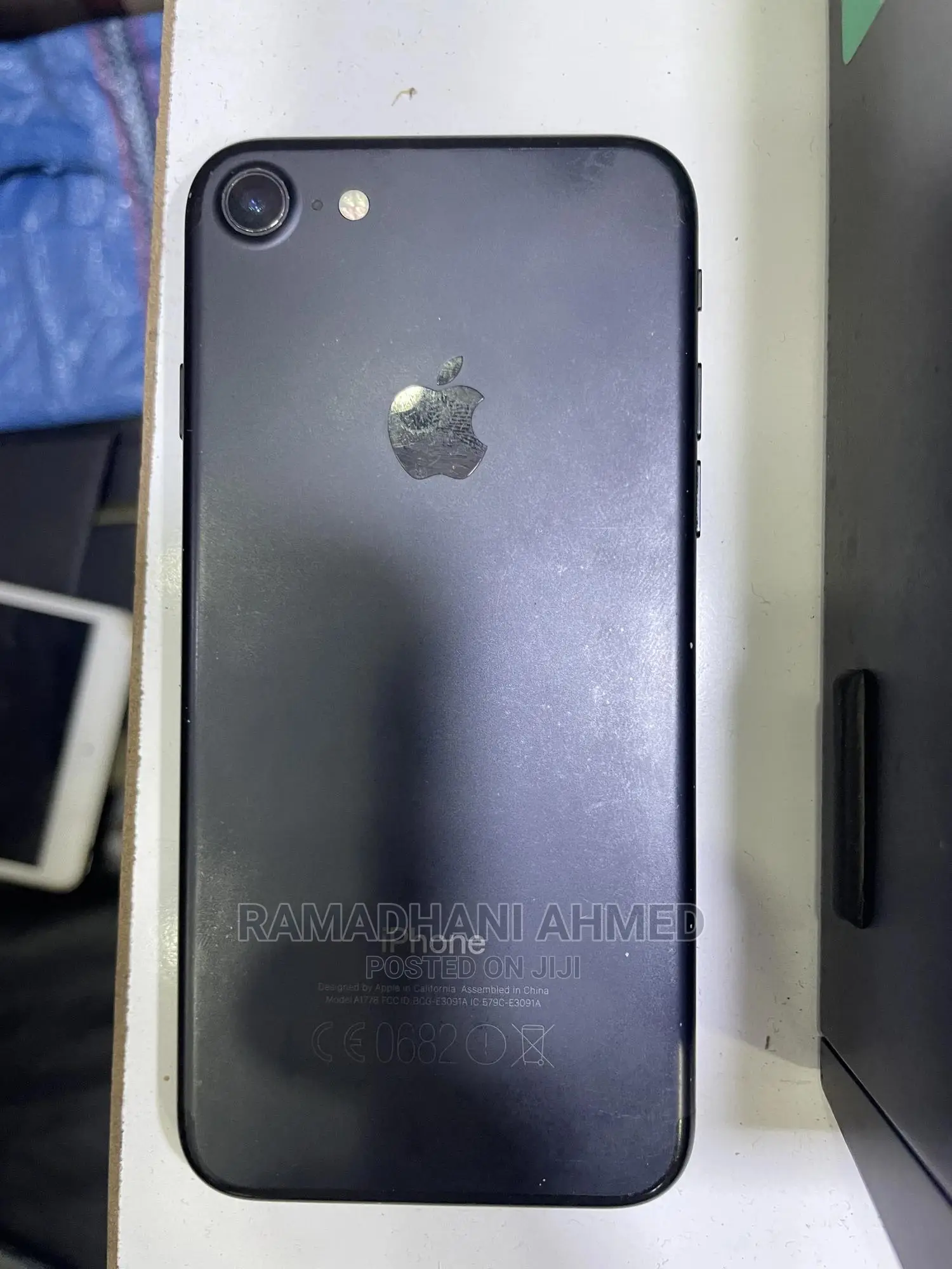 Apple iPhone 7 32 GB Black