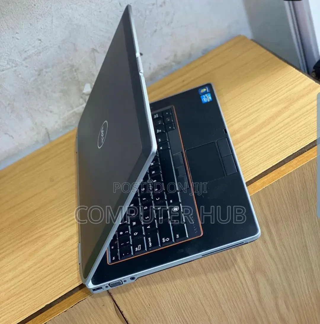 Laptop Dell Latitude E6420 4GB Intel Core I5 HDD 500GB