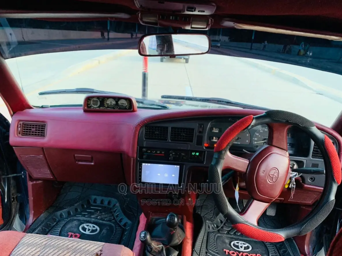 Toyota Hilux 1999