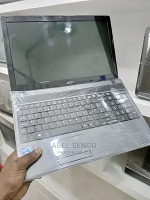 Laptop Acer Aspire 1 A114-32 4GB Intel Core 2 Duo HDD 320GB