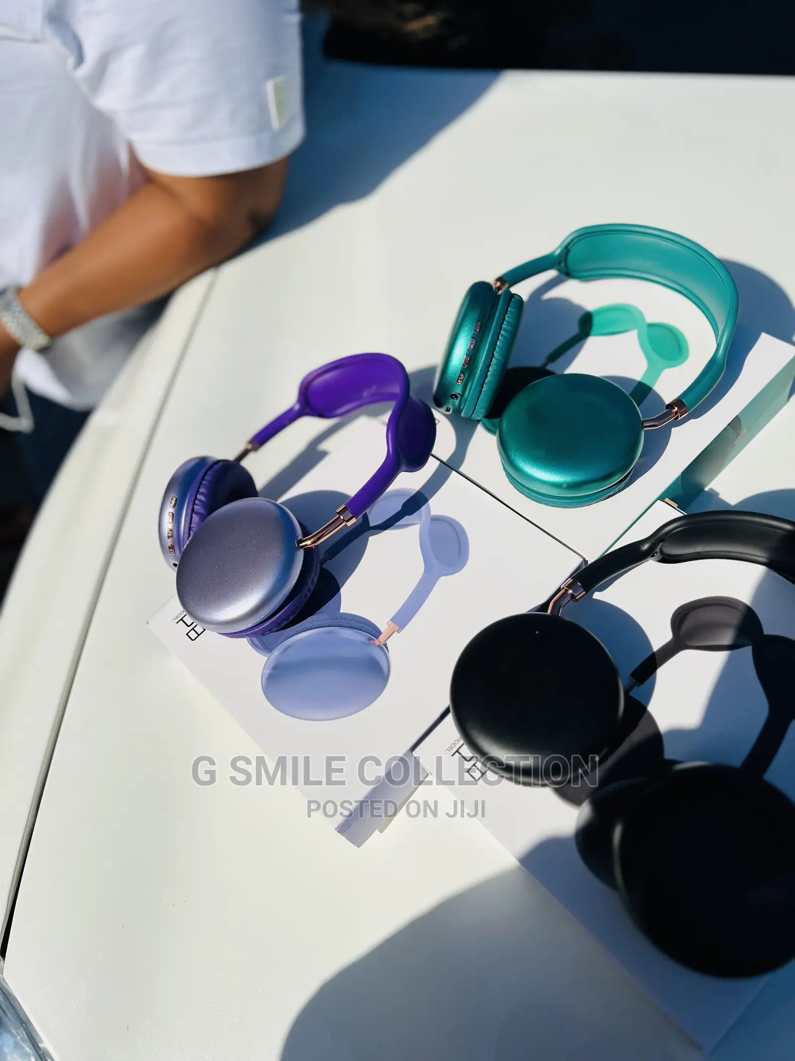 P8 Wireless Headphones