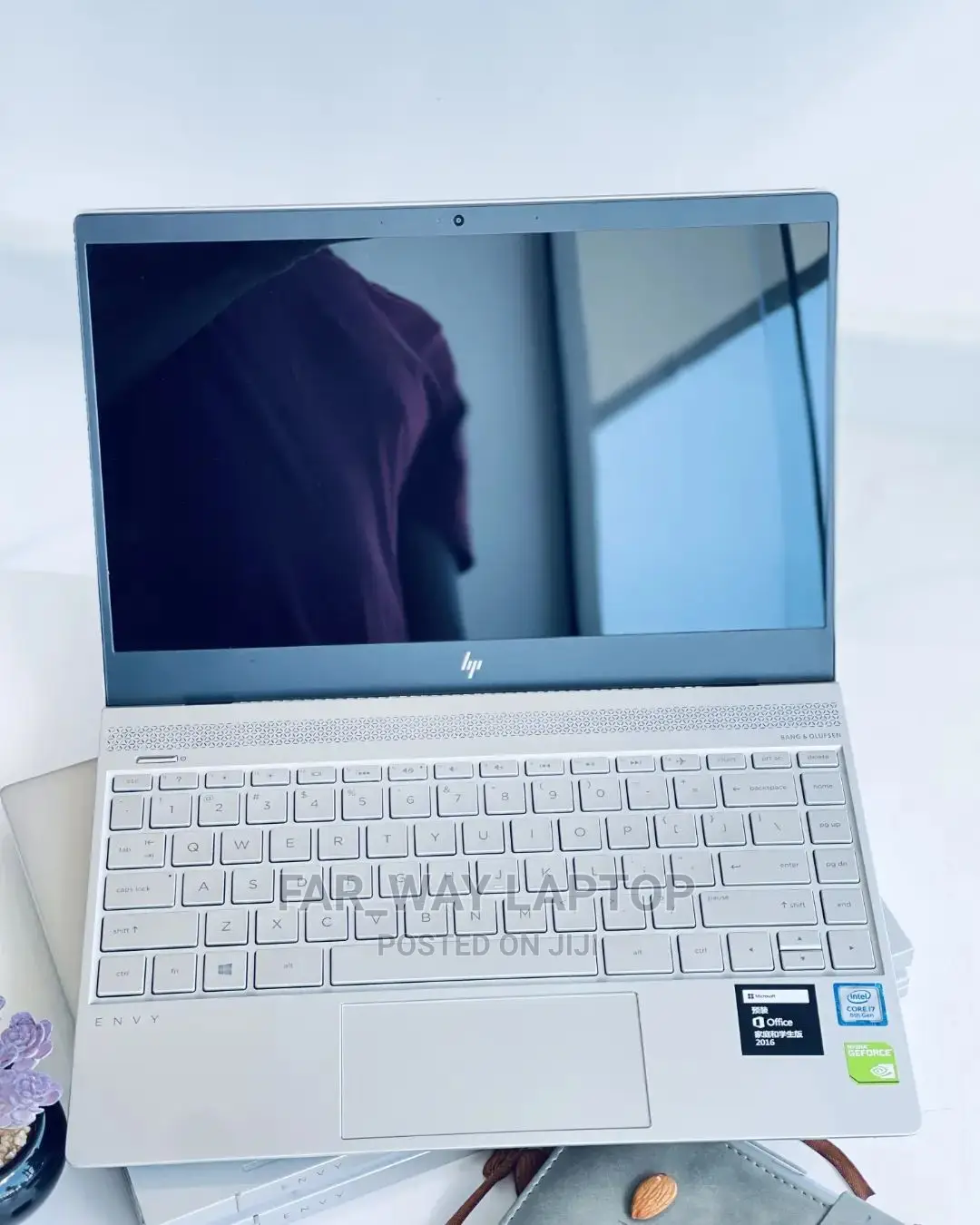 New Laptop HP Envy 13 8GB Intel Core I7 SSD 512GB