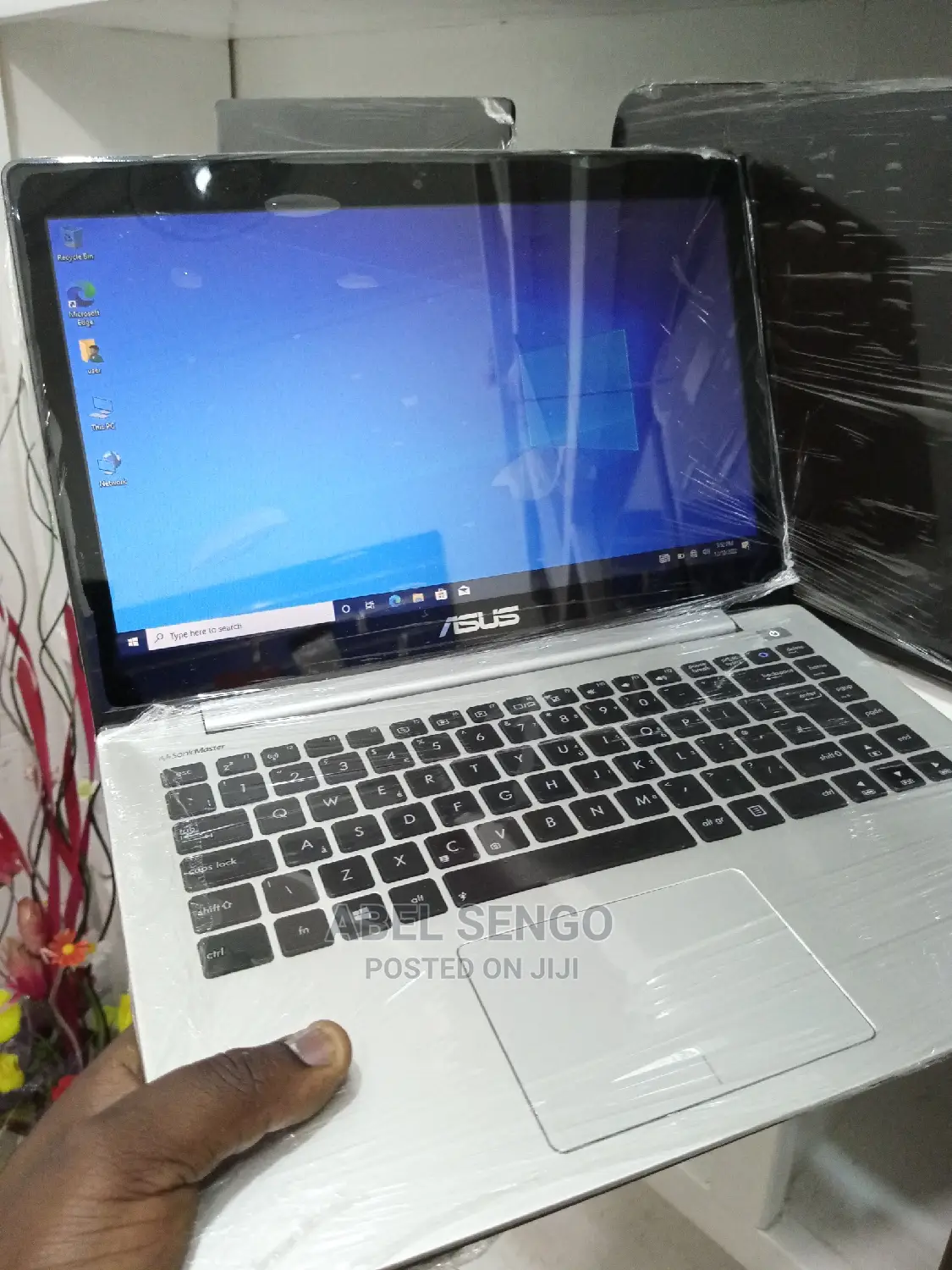 Laptop Asus ASUSPRO P2440UQ 4GB Intel Core I3 HDD 500GB