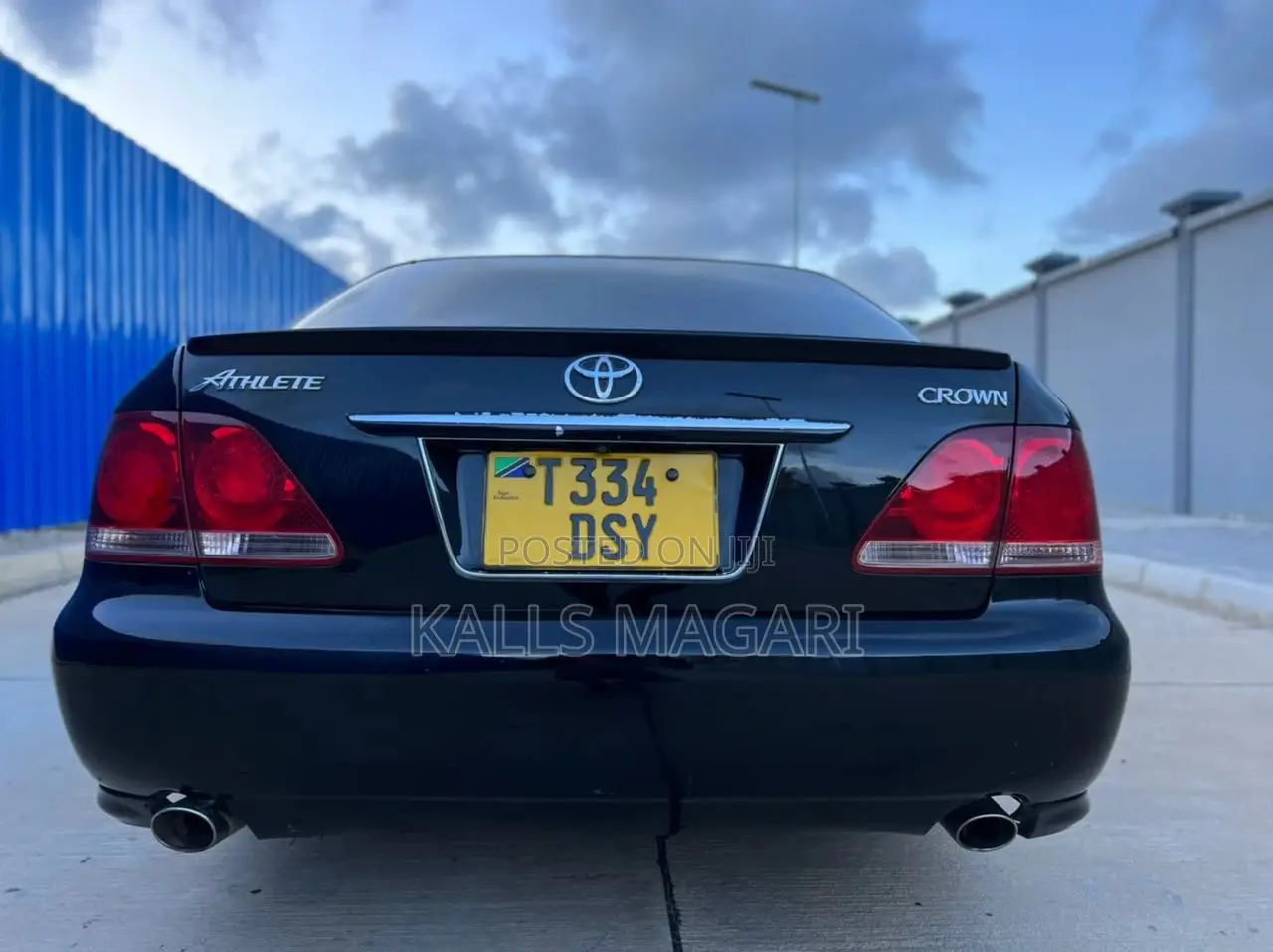 Toyota Crown Royale 2005 Black