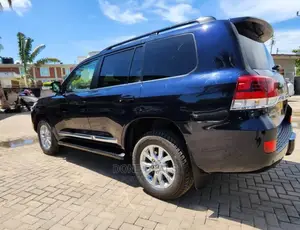Toyota Land Cruiser 2019 Black