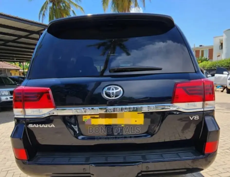 Toyota Land Cruiser 2019 Black