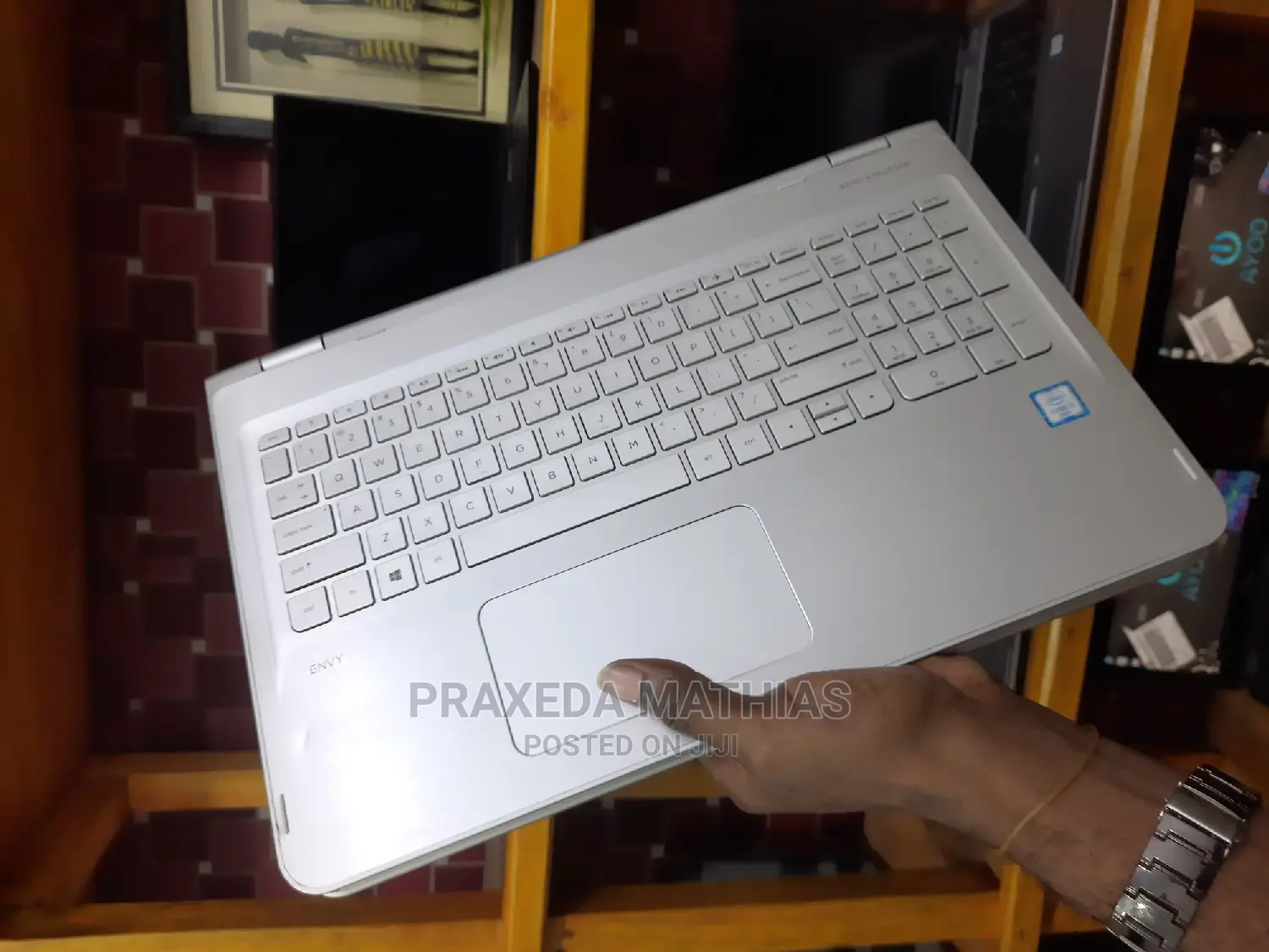 Laptop HP Envy X360 15t 8GB Intel Core I5 SSD 512GB