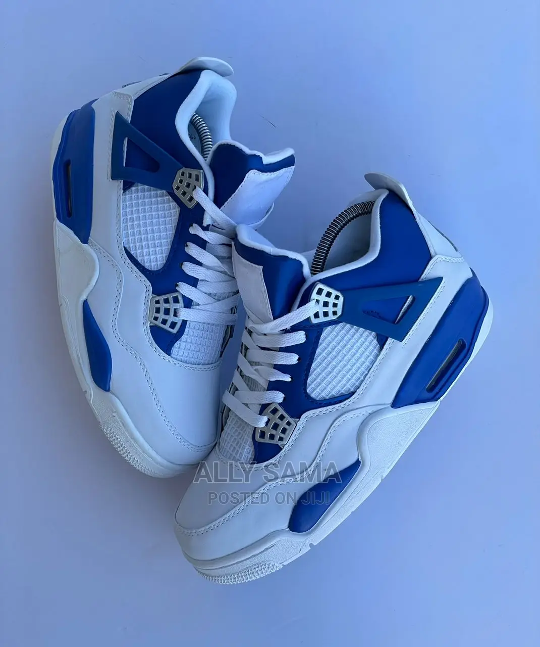 Jordan White Blue