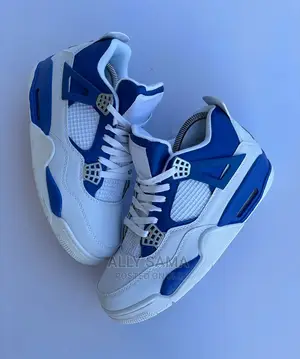 Jordan White Blue