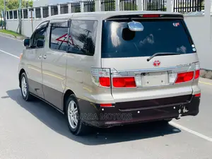Toyota Alphard 2004 Silver