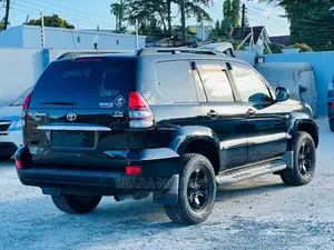 Toyota Land Cruiser Prado 2005 Black