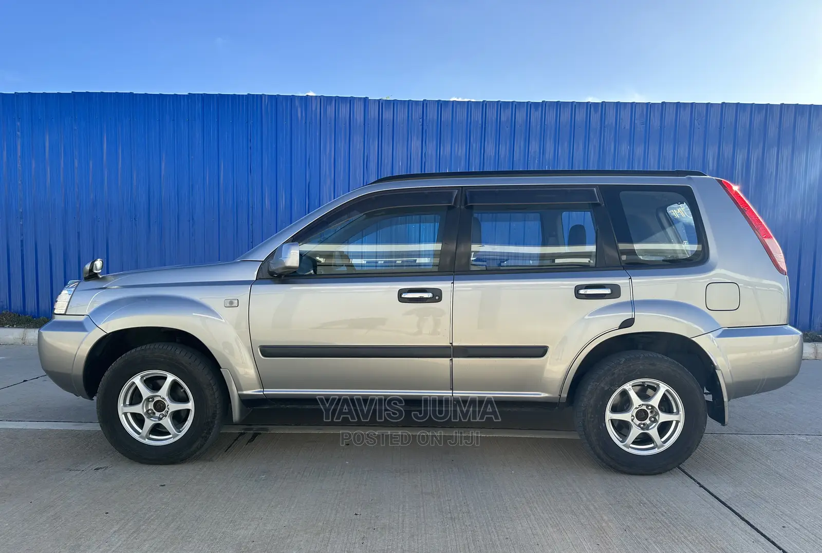 Nissan X-Trail 2003 Gray