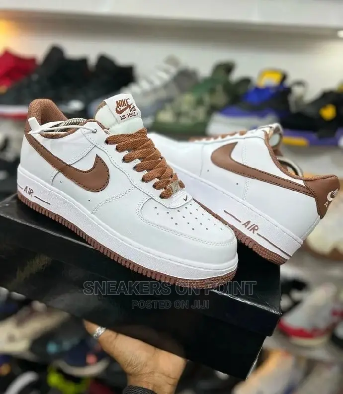 Nike Air Force 1