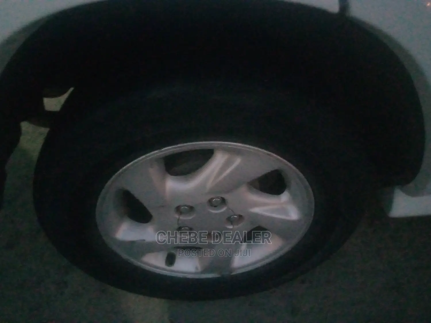 Toyota RAV4 Base 4x4 1999 White