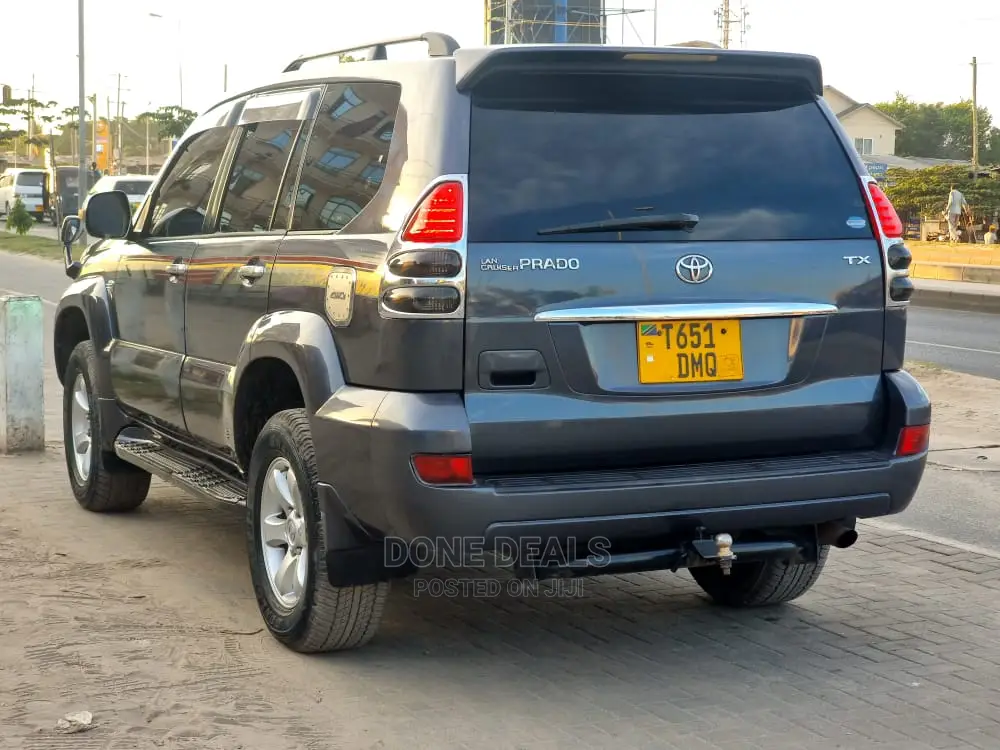 Toyota Land Cruiser Prado 2007 Gray