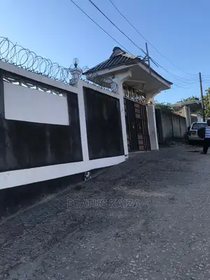 4bdrm Bungalow in Kijitonya, Kijitonyama for Sale