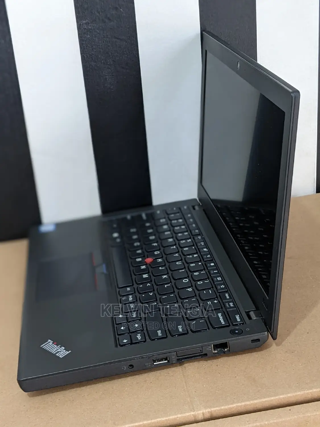 Laptop Lenovo ThinkPad X270 8GB Intel Core I7 SSD 256GB