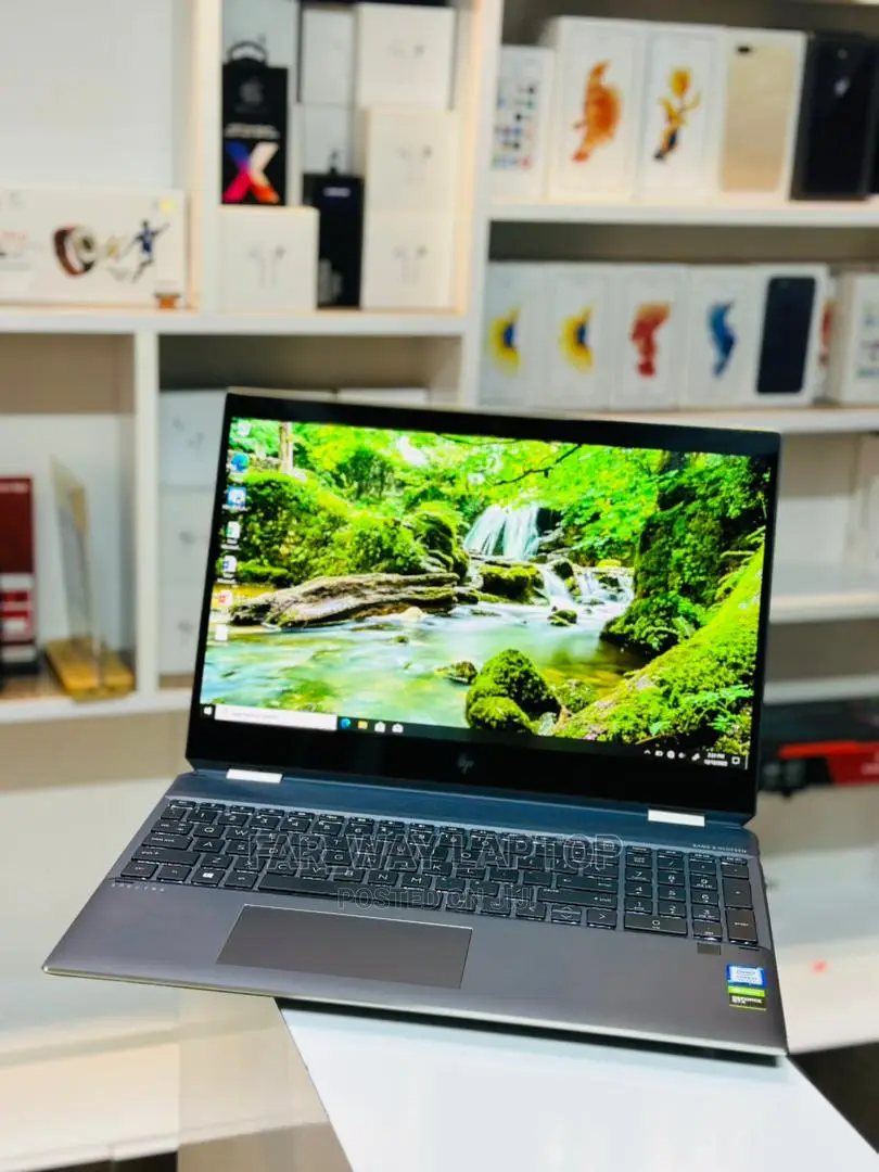 New Laptop HP Spectre 16GB Intel Core I7 SSD 1T