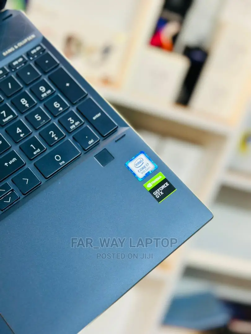 New Laptop HP Spectre 16GB Intel Core I7 SSD 1T