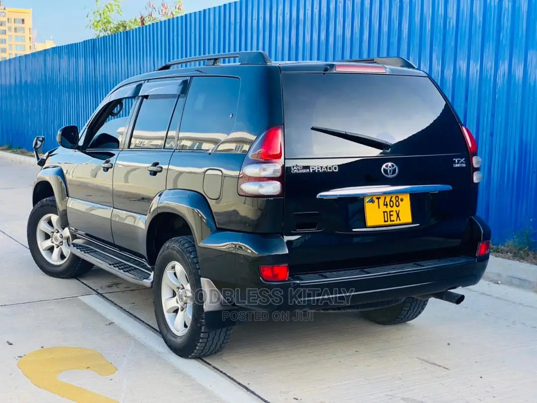 Toyota Land Cruiser Prado 2006 Black