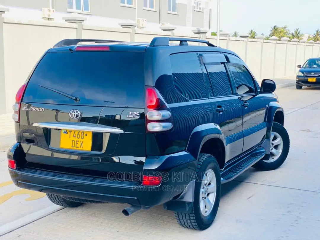 Toyota Land Cruiser Prado 2006 Black