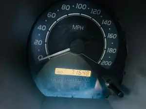Toyota Hilux 2.0 VVT-i 2006 Gold