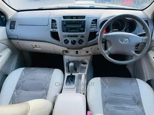 Toyota Hilux 2.0 VVT-i 2006 Gold