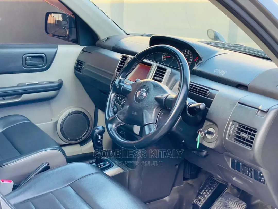 Nissan X-Trail 2004 Silver