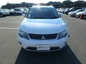 Mitsubishi Outlander 2008 Pearl