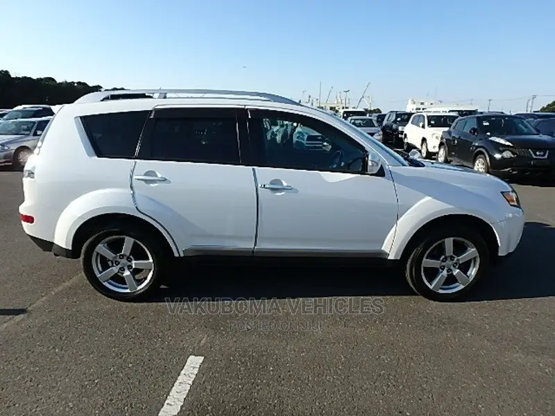 Mitsubishi Outlander 2008 Pearl