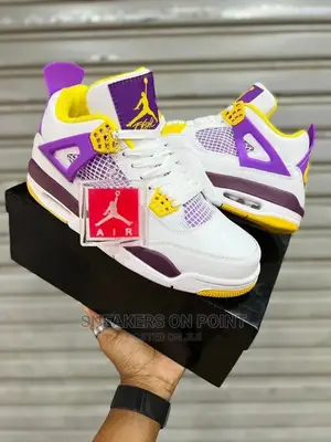 Nike Air Jordan 4