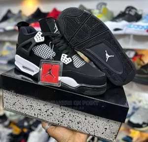 Nike Air Jordan 4