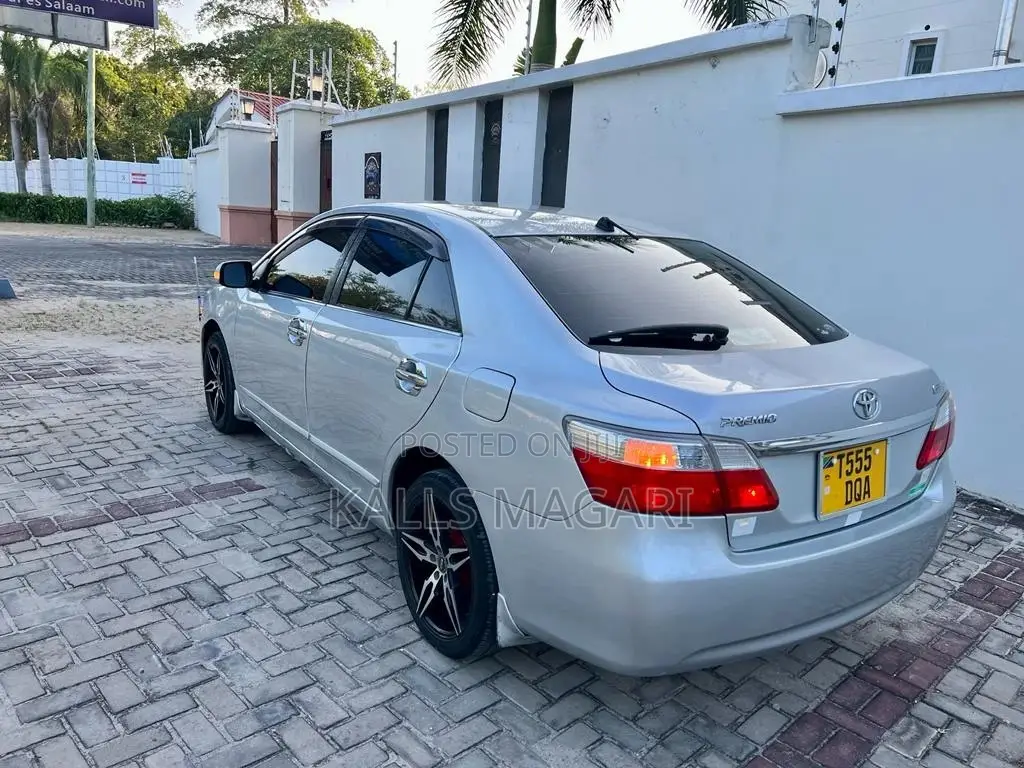 Toyota Premio 2009 Silver