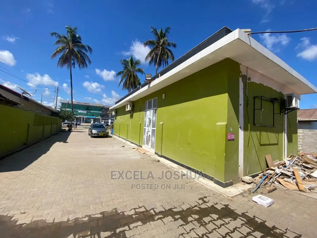Eneo Linauzwa Tegeta Karibu Na Kibo Complex