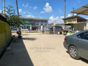 Eneo Linauzwa Tegeta Karibu Na Kibo Complex