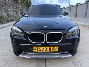 BMW X1 2011 Black