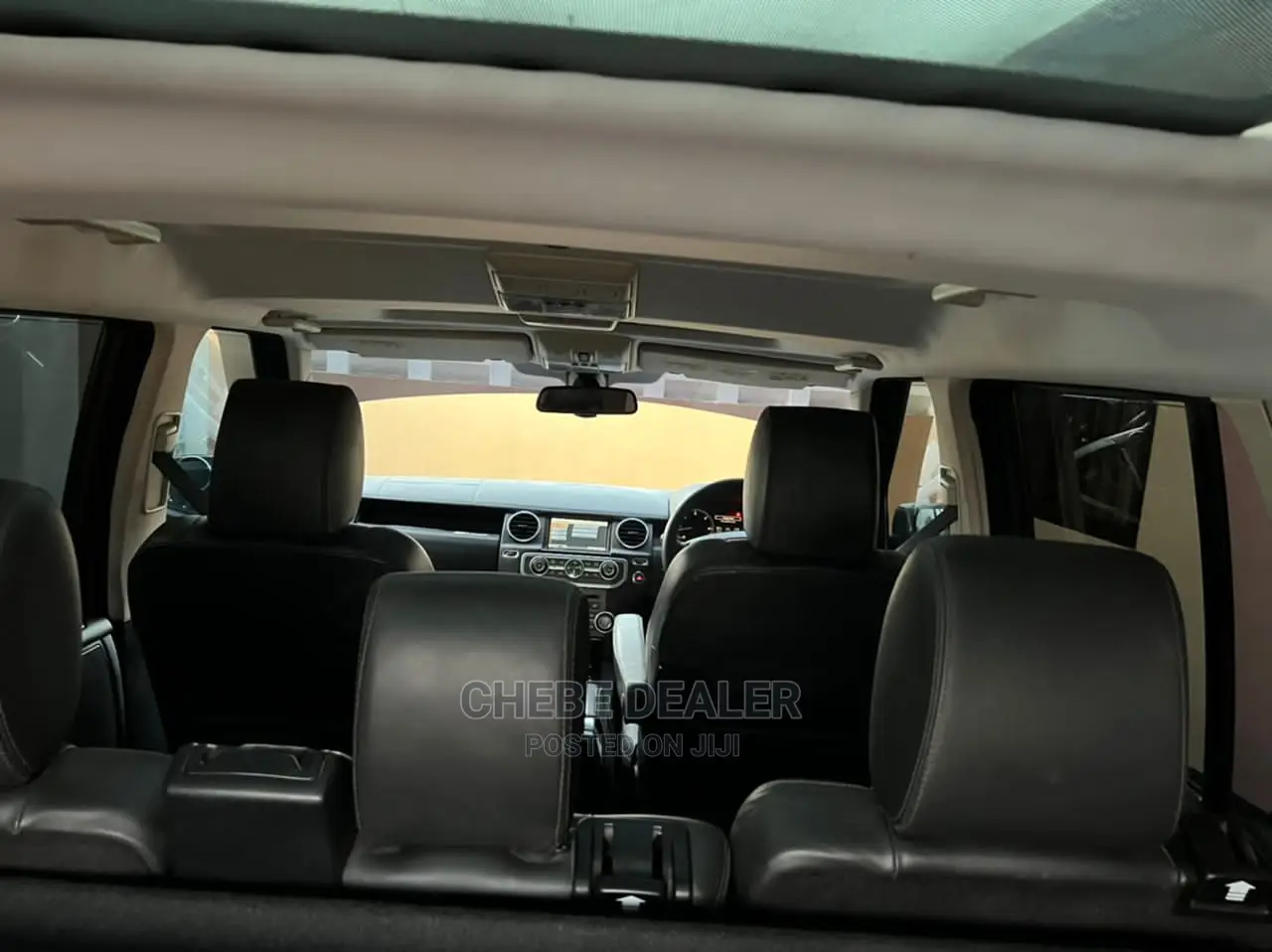 Land Rover Discovery 2015 Black