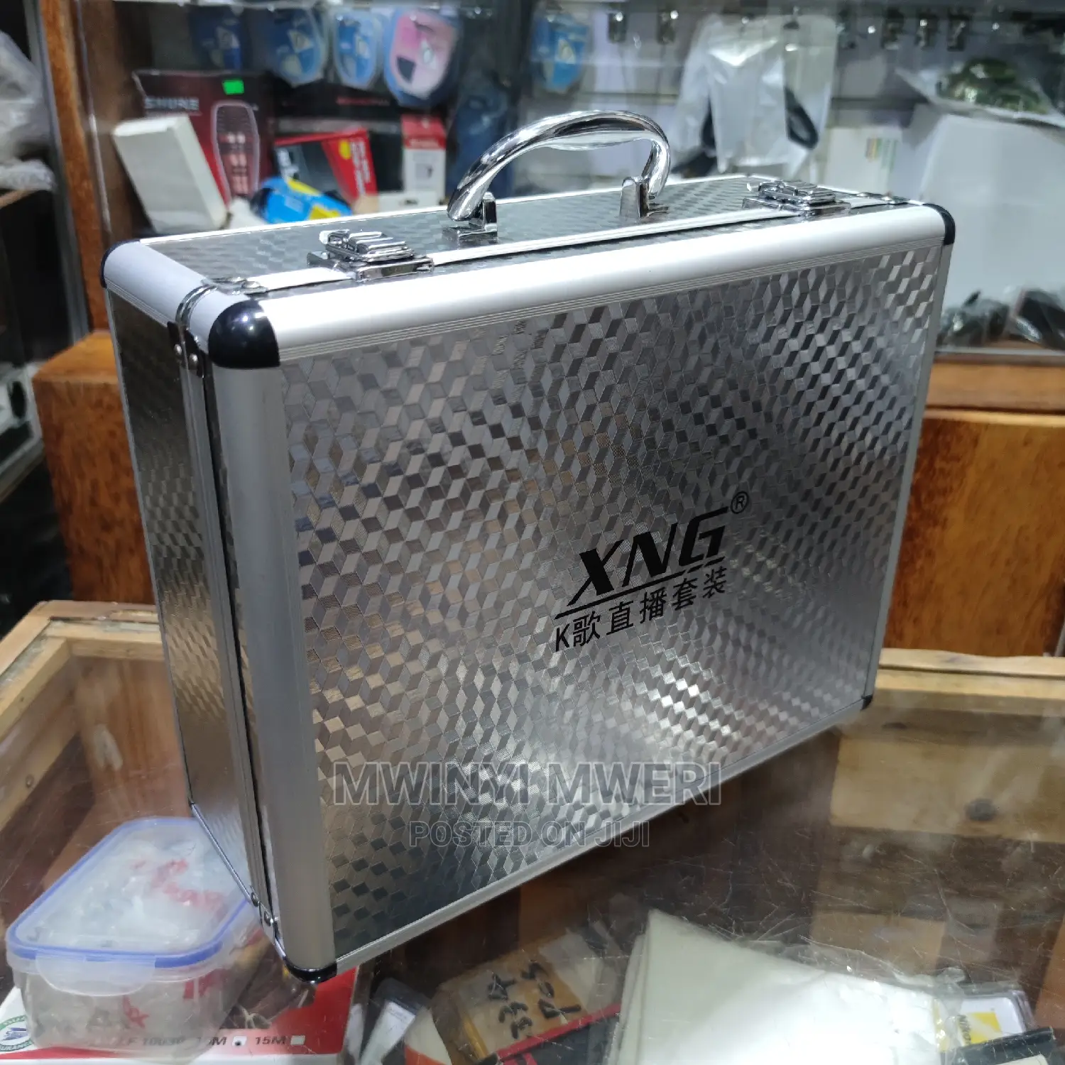 XNG G8 High Quality Professional Studio Record Condenser Mic