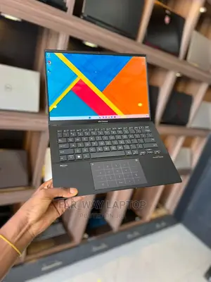New Laptop Asus Zenbook 14 UX434 16GB AMD Ryzen 7 SSD 512GB